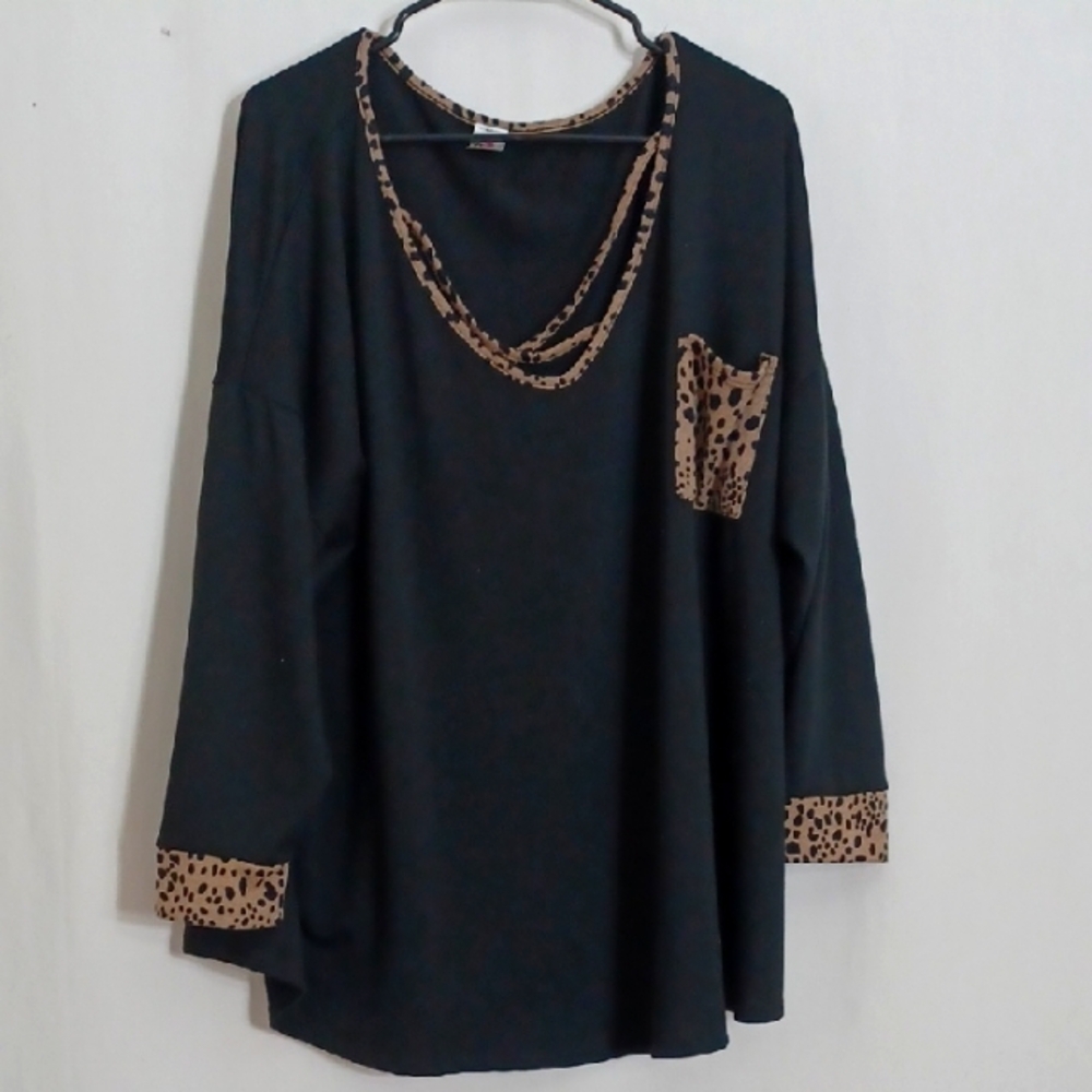Elegant Black Top with Leopard Accents